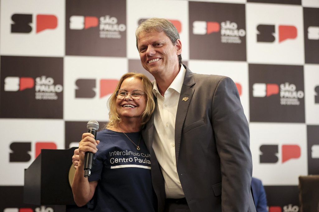 Vovó de 68 anos vai para Boston (EUA) em intercâmbio do Centro Paula Souza