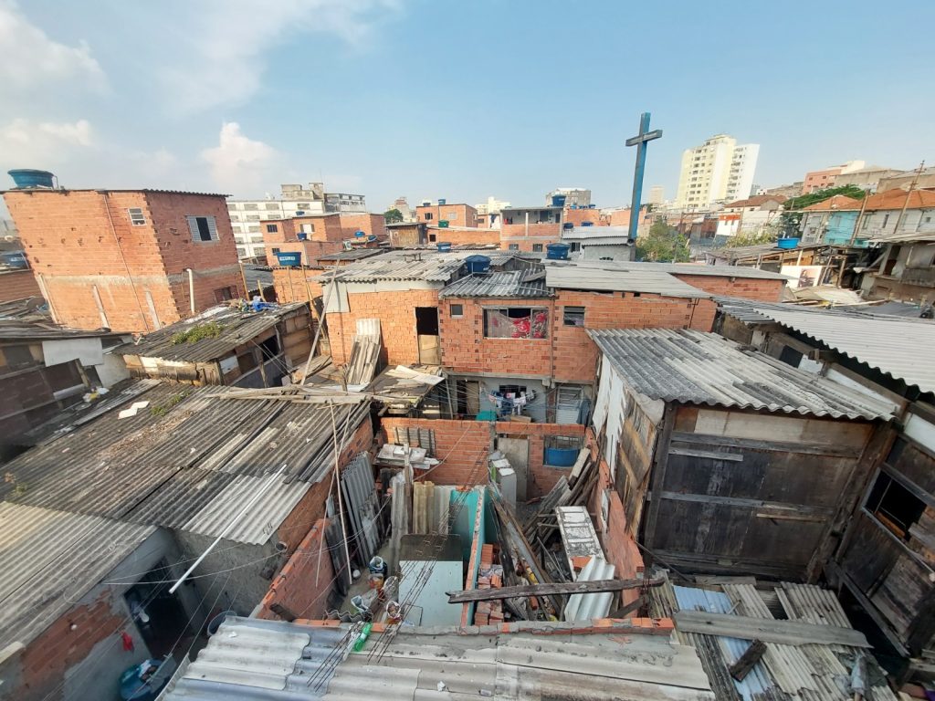 Com aval do Governo Federal, CDHU retoma desmontagem de casas vazias no Moinho