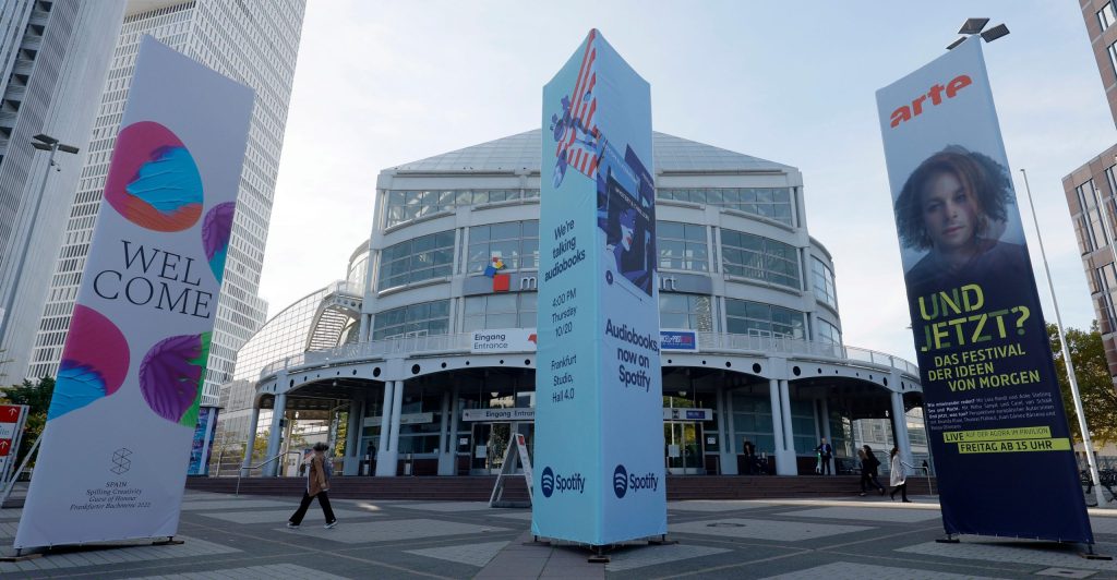 SP recebe inscrições e levará até 10 empresas para fazer negócios na Feira do Livro de Frankfurt, na Alemanha
