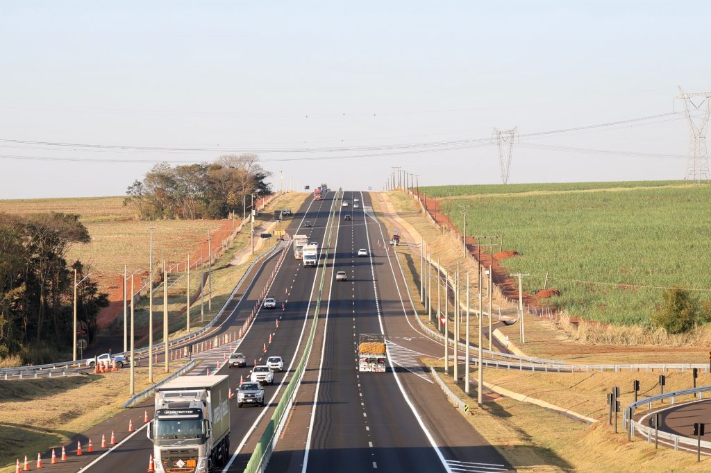 Governo de SP entrega duplicação da SP-333 entre Assis e Tarumã durante a Caravana 3D