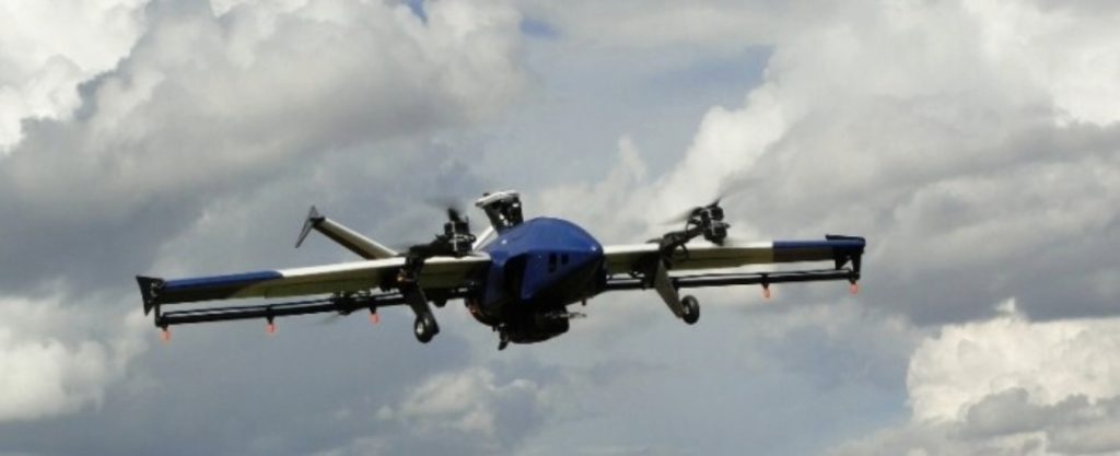 Drone híbrido apoiado pela Fapesp busca melhorar pulverização de plantações