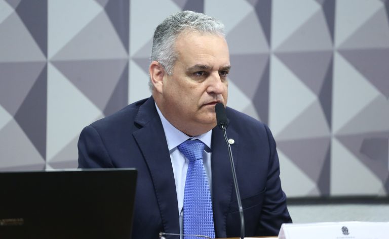 CPMI ouve ex-diretor financeiro apontado como sócio do 'Careca do INSS'