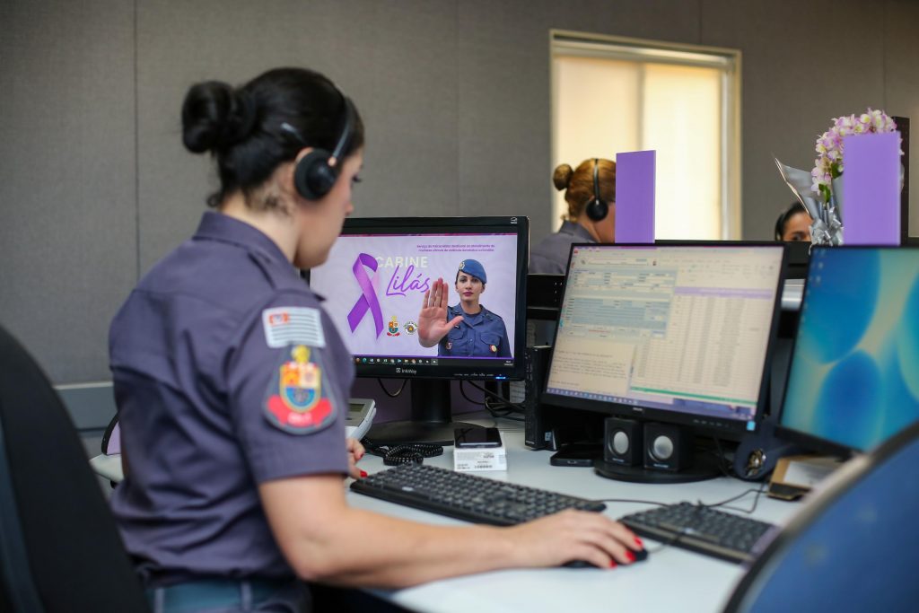 Prisões de agressores de mulheres em SP crescem 31,2% e chegam a 18,5 mil em um ano; conheça a rede de proteção no estado