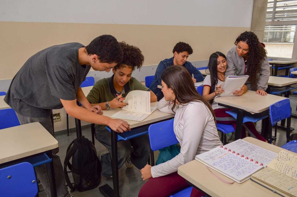 Vagas de estágio do BEEM no Alto Tietê: Educação de SP está com inscrições abertas para estudantes do Ensino Médio