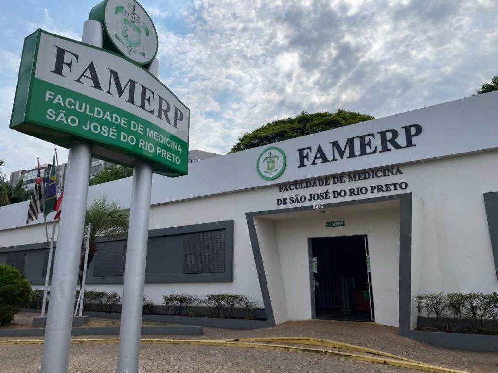 Famerp celebra 58 anos de sua aula inaugural e consolida protagonismo na formação em saúde no estado