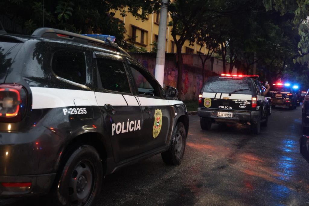 Operação da Polícia de SP prende sócias de clínica odontológica por aplicar golpes em idosos