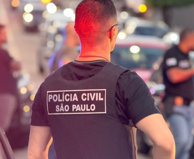 Polícia Civil de SP prende homem por comércio clandestino de anabolizantes e medicamentos na capital