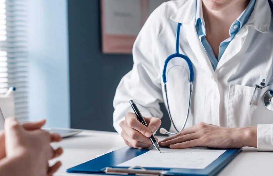 Hepatites virais: conheça os sinais que indicam o avanço da doença e como se proteger