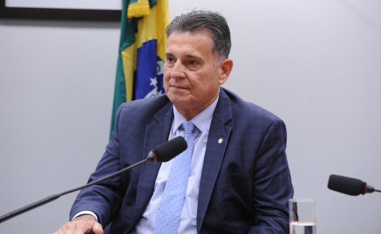 Comissão da Câmara aprova projeto que prevê uso supervisionado de IA na segurança pública