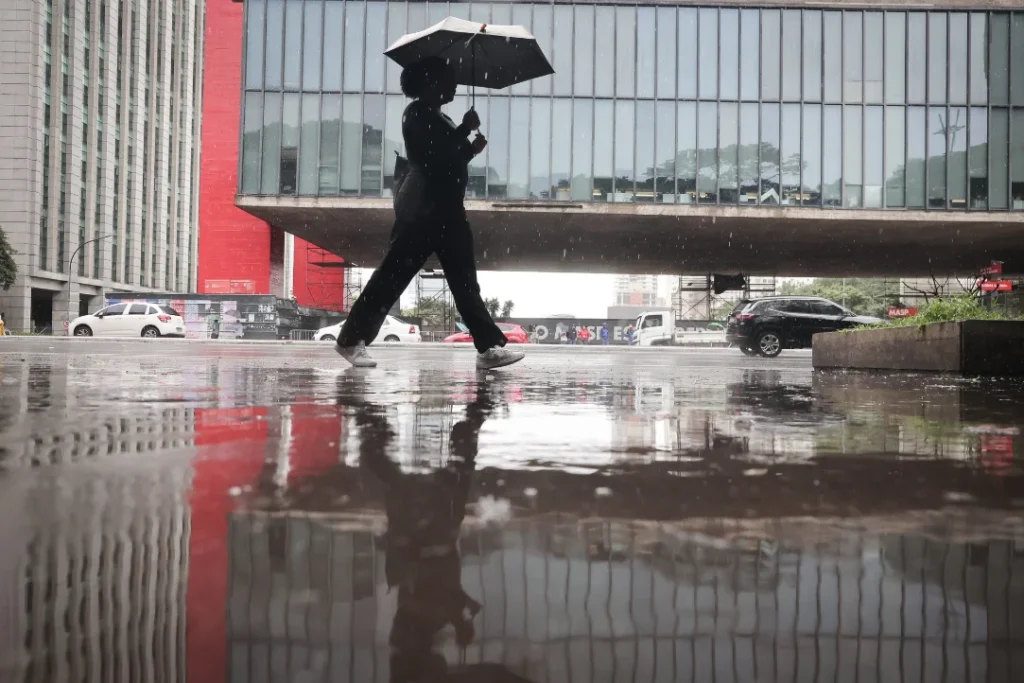 Previsão do tempo para sexta-feira (11), em SP: tempo instável