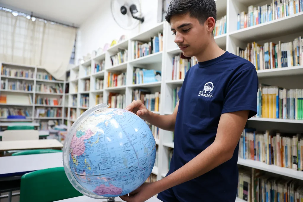 Lista de alunos da primeira turma de intercambistas de 2027 é divulgada