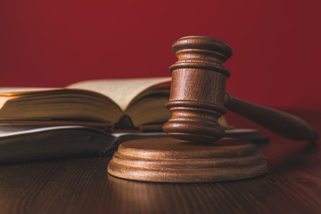 Projeto cria regras para gratuidade de justiça a produtores rurais